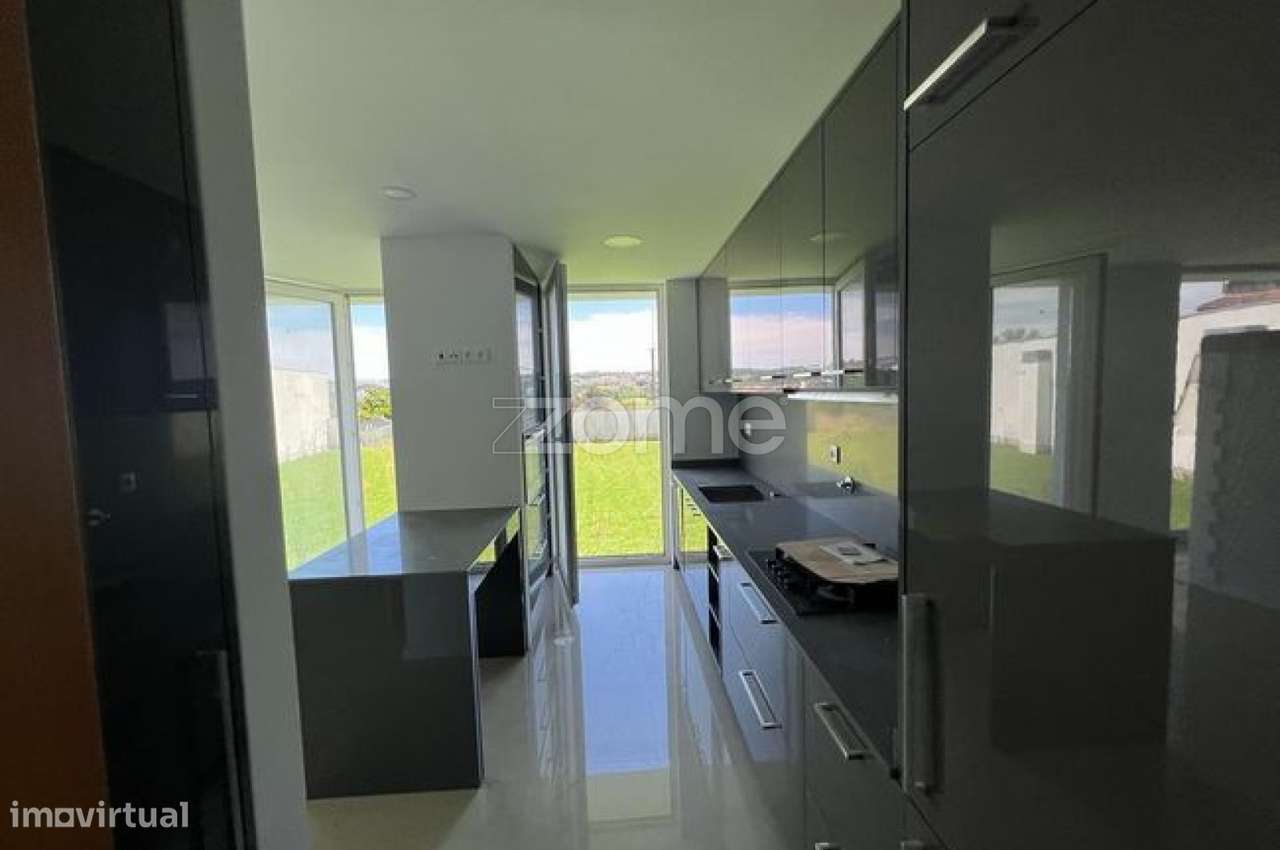 Apartamento, 273 m², Vila Real (Nossa Senhora da Conceição, São Pedro e São Dinis)-17