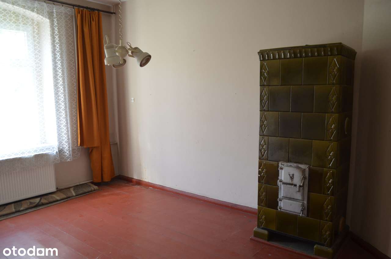 Piękna architektonicznie willa z działką i 2 garażami-14