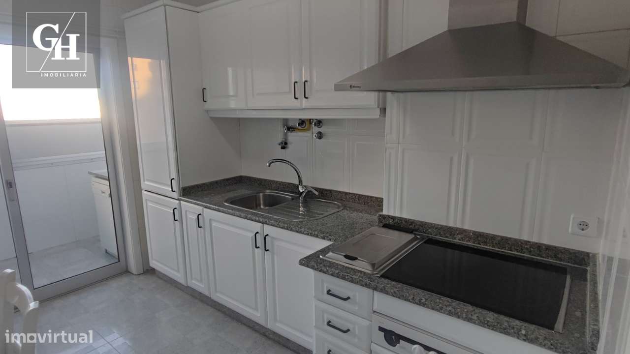 FIADOR OBRIGATÓRIO! T2 para arrendamento - Grande imagem: 4/14