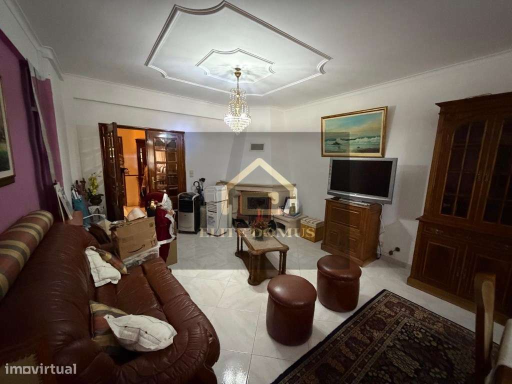 Magnífico Apartamento T3 com Terraço, Arrecadação e Estacionamento! - Grande imagem: 4/43