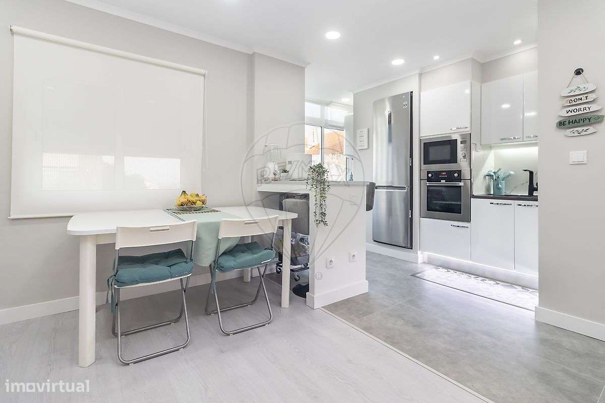 Apartamento t2 para venda na Baixa da Banheira-7