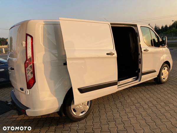 Ford Transit Custom - 13