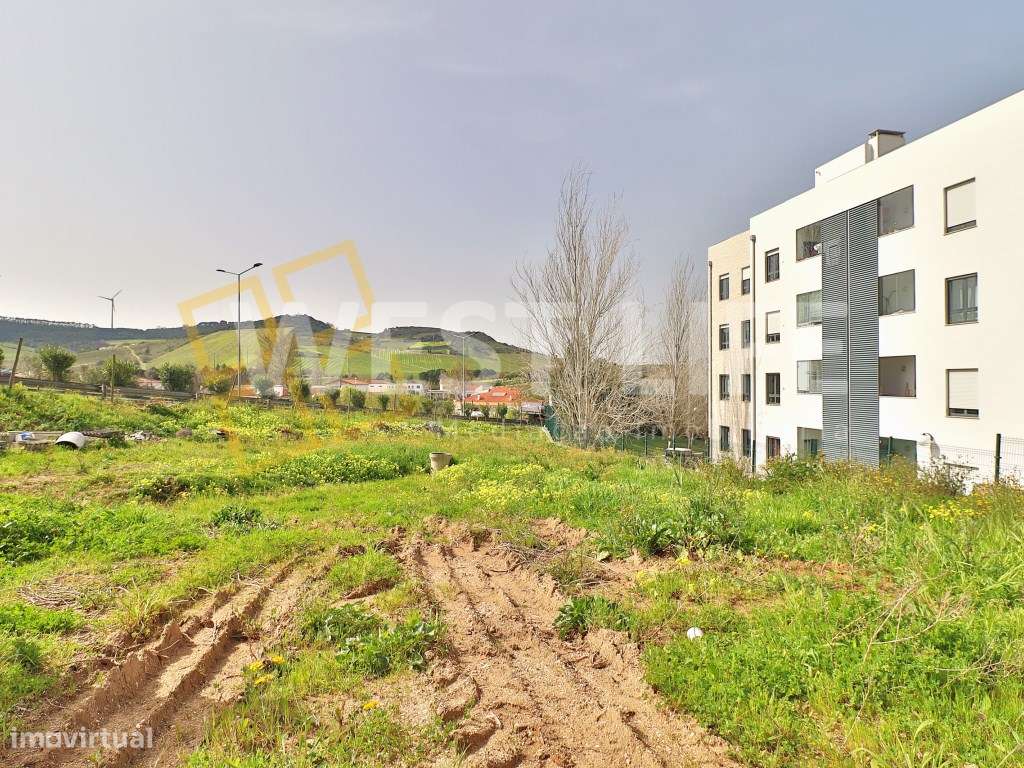 Excelente Lote de terreno URBANO declive suave de 979m2 com PROJETO... - Grande imagem: 4/11