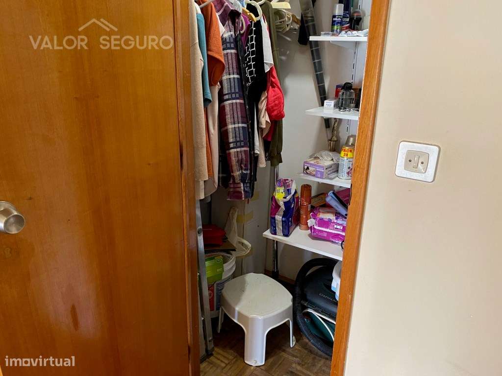 Apartamento T2 na Quinta das Drogas em Alverca do Ribatejo-14
