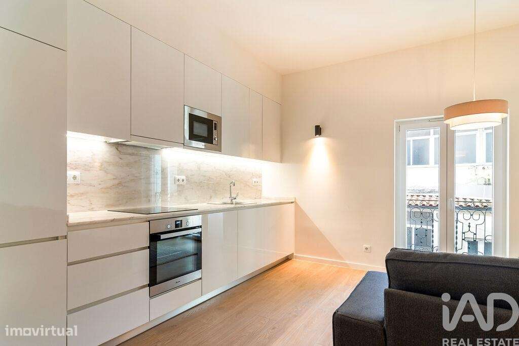 Apartamento T2 em Arroios de 70,00 m2 - Grande imagem: 2/16