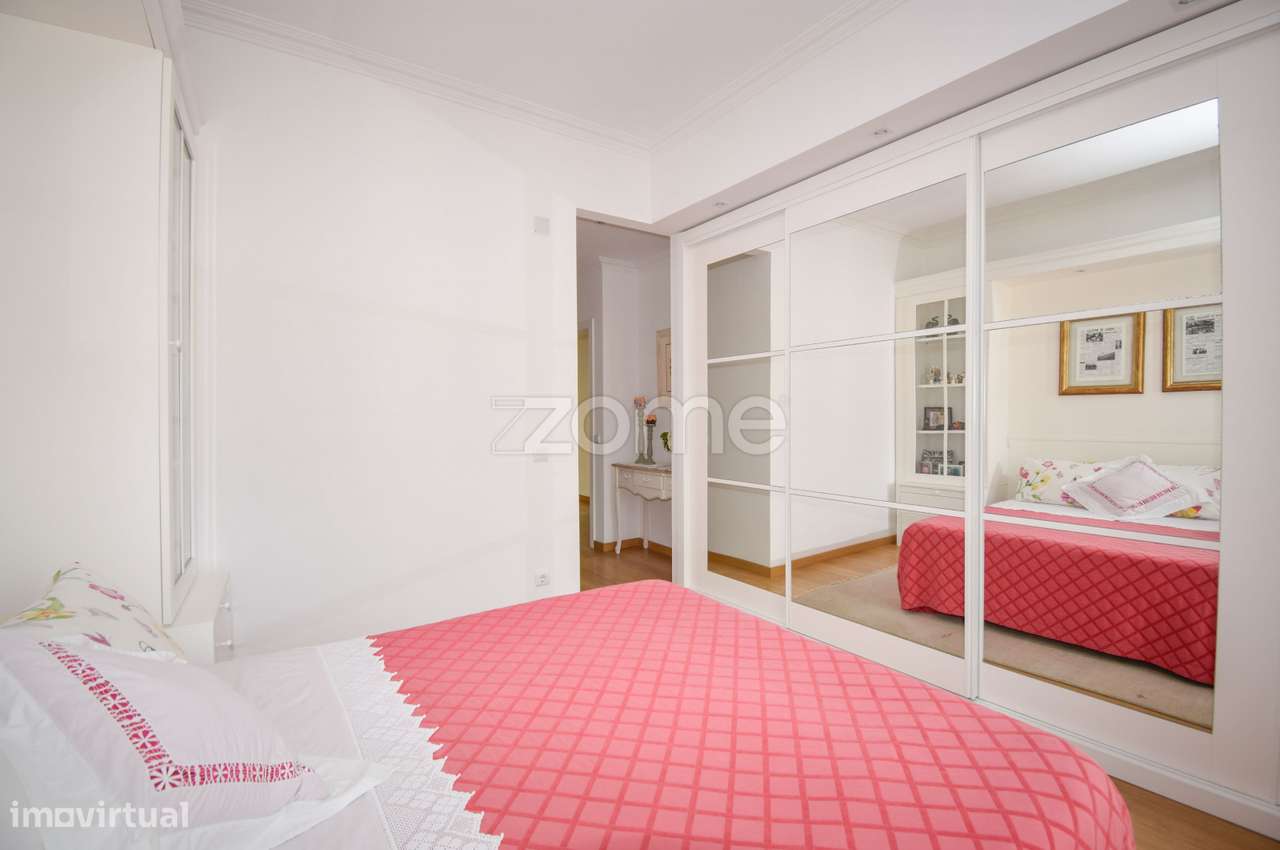 Prédio com 2 apartamentos independentes, totalmente remodelado-3