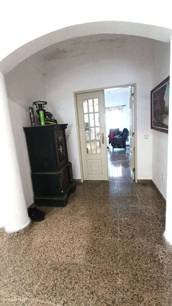 Quinta Pegões Velhos, junto á adega, com moradia e armazém lote 3,8 ha-17