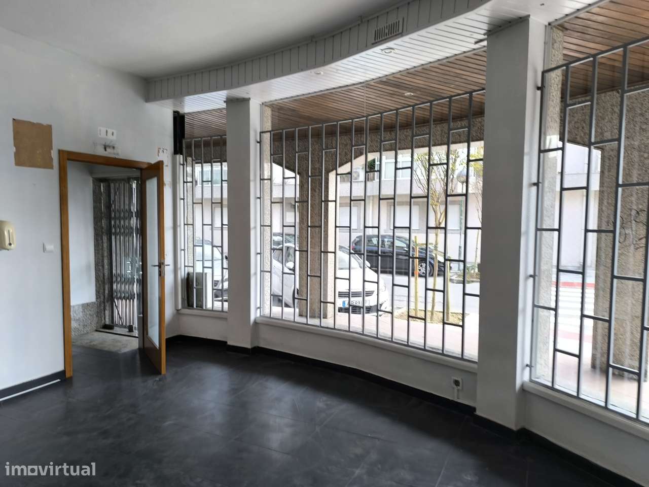 Imóvel comercial em Urgezes, Guimarães - Grande imagem: 3/10