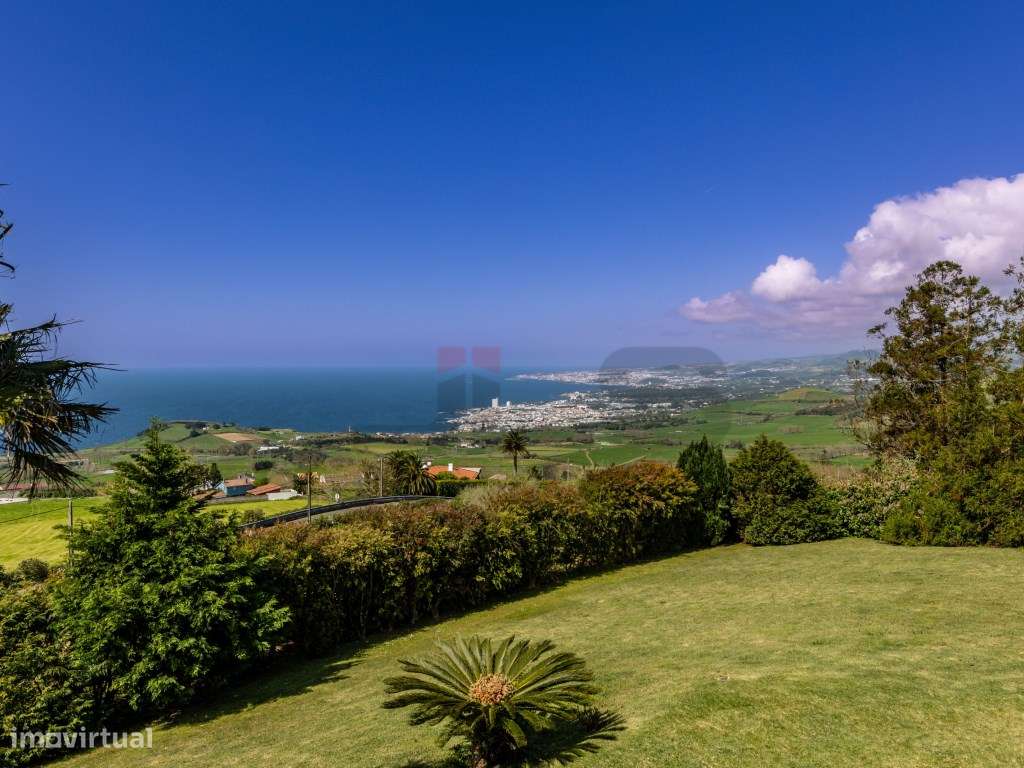 Refúgio Exclusivo com Vista Panorâmica Sobre o Atlântico - Costa Su...-40