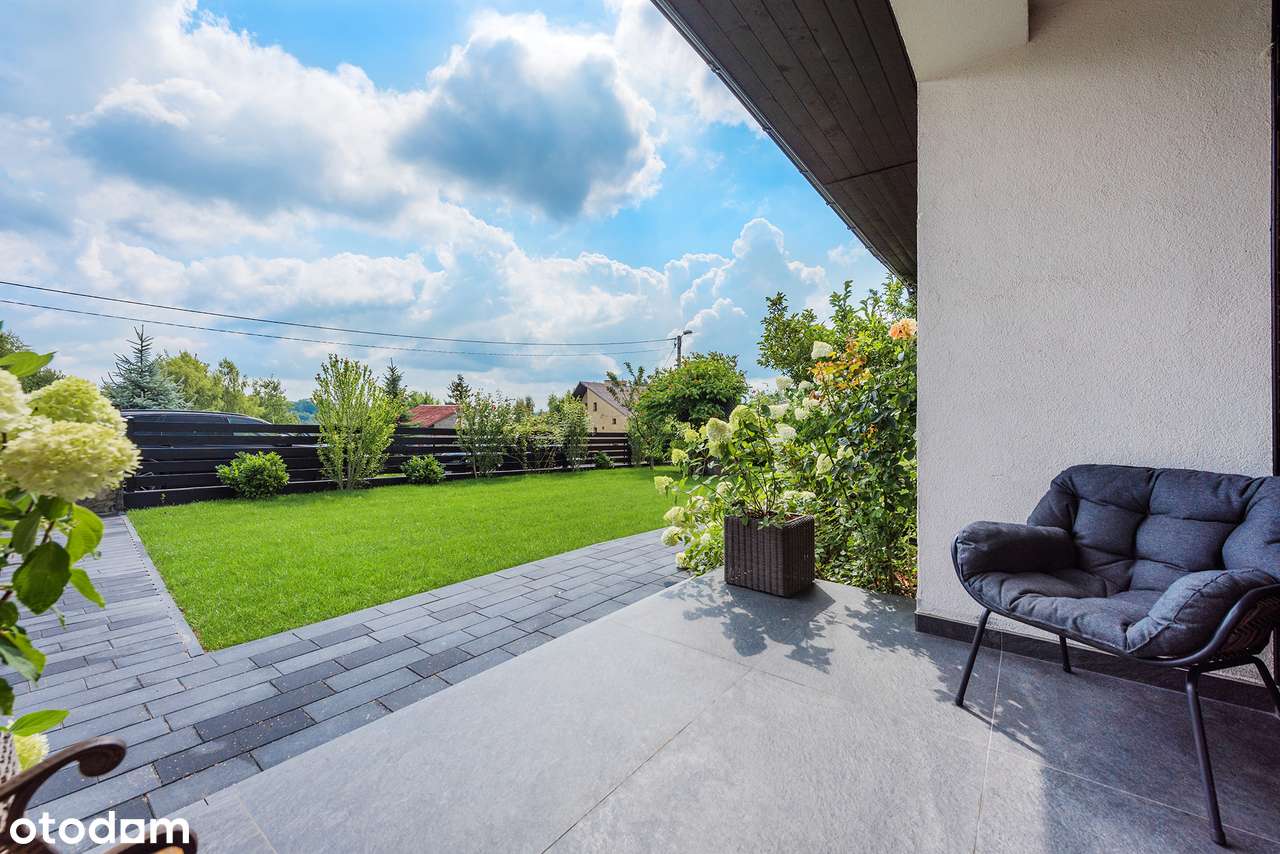 Bardzo ładny, przestronny dom z widokiem na Tatry-16