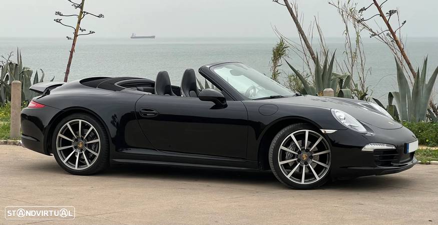 Porsche 991 Carrera 4 Cabriolet PDK - 23