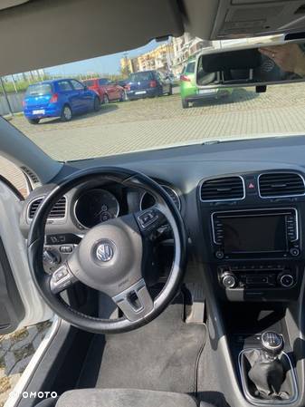 Volkswagen Golf VI 1.6 TDI Highline - 26