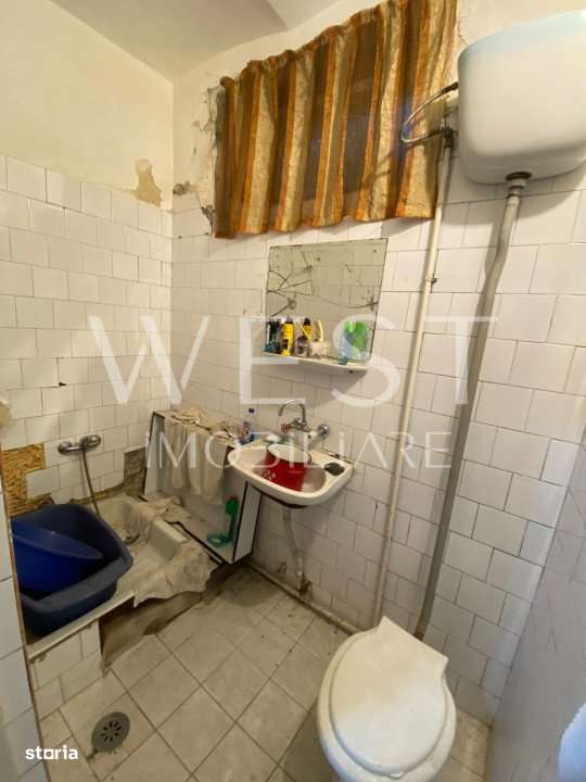 Apartament renovabil 2 camere!Oportunitate investitie!Zona centrala - Imagine principală: 3/5