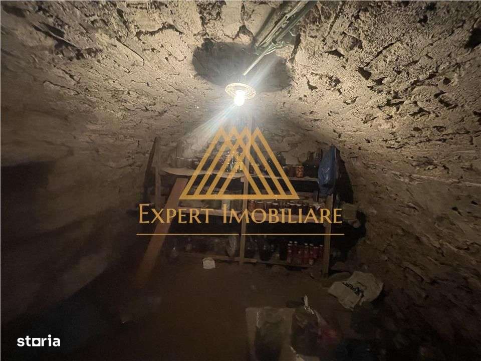 Casa centrala acces la doua strazi cu 751 mp , pret fix, rate sau inch - Imagine principală: 2/12