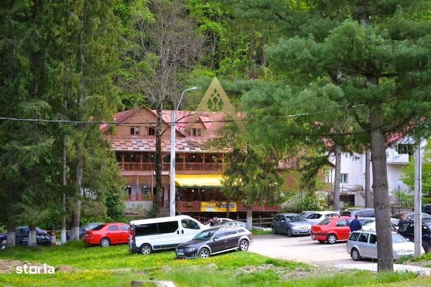 PENSIUNE 2 MARGARETE  DE VANZARE in STATIUNEA MONTANA SLANIC MOLDOVA - Imagine principală: 1/18