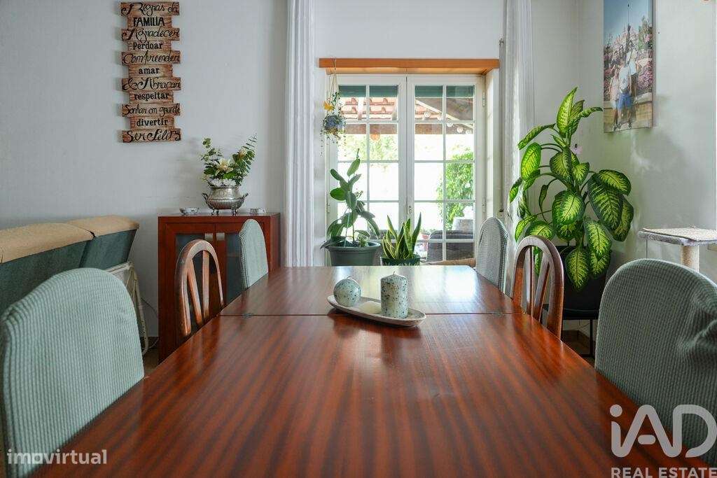 Moradia geminada T3 em Lamas e Cercal de 175,4 m2 - Grande imagem: 4/39