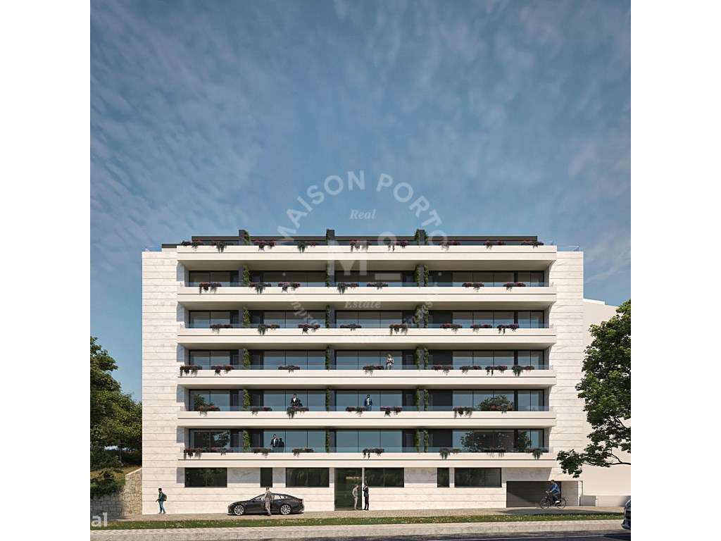 Apartamento T2 com Varanda e Lugar de Garagem em Leça da Palmeira, ...-15