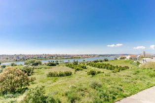 MAGNÍFICO T3 COM VISTA DESLUMBRANTE SOBRE A BAÍA DO SEIXAL - Grande imagem: 3/25