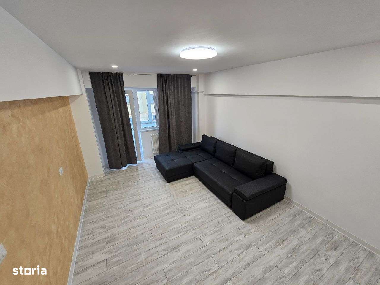 Apartament 3 camere et1 Zona Polivalenta - Imagine principală: 1/16