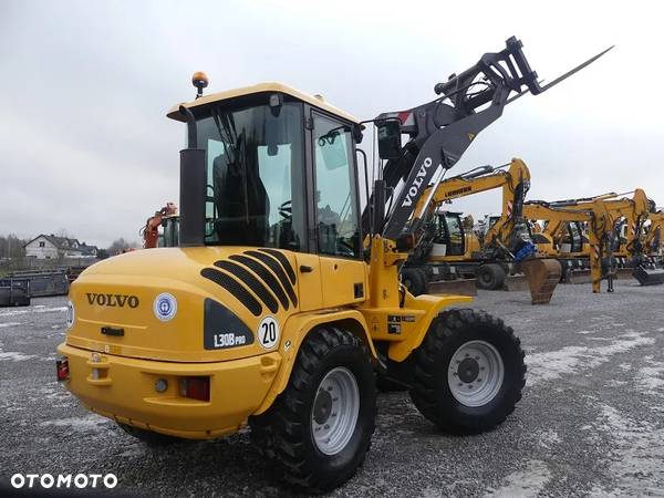 Volvo L30B PRO z Niemiec / 6100mtg / - 39