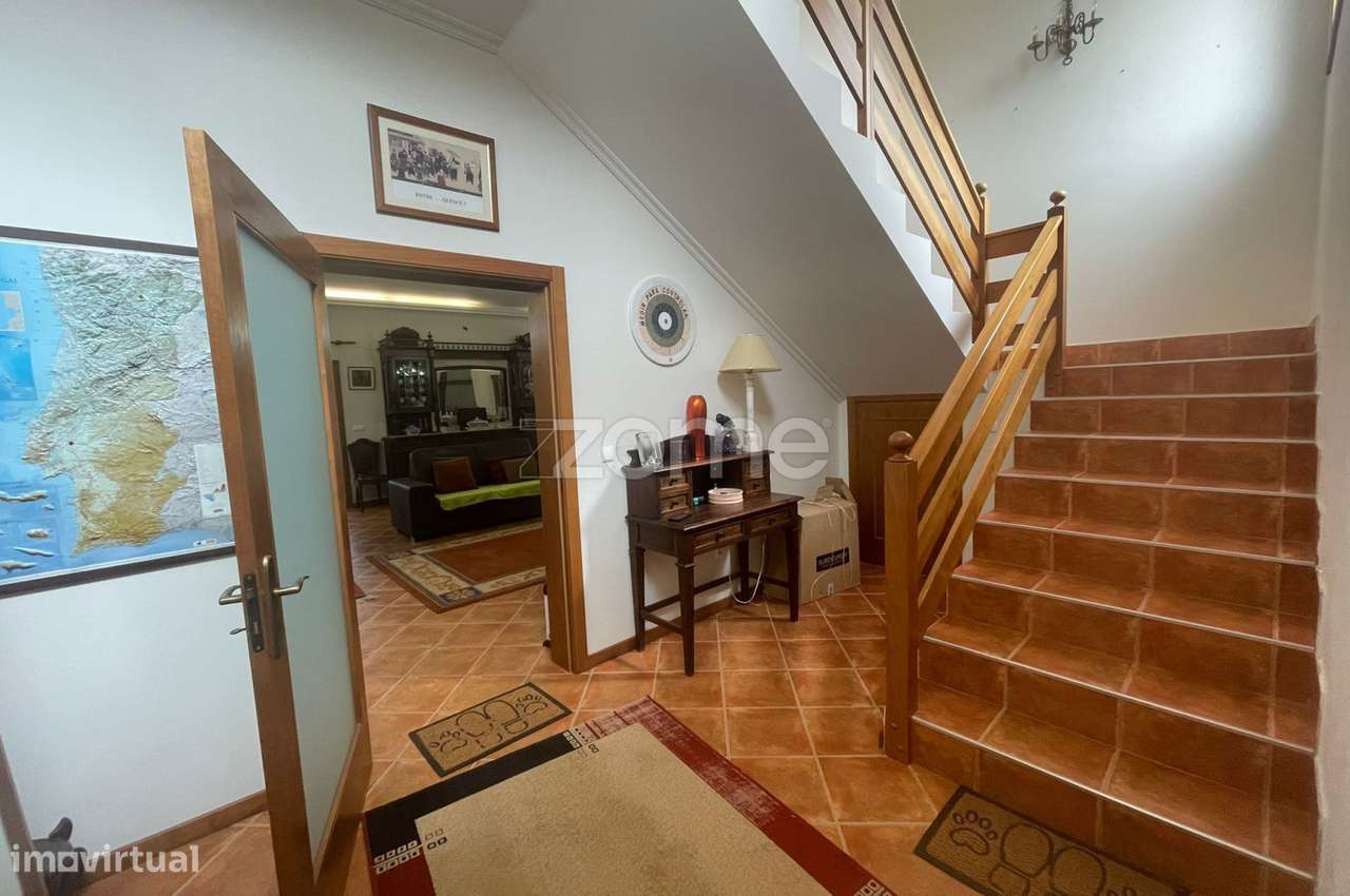 Quinta com Moradia V3 de 2 Pisos, Garagem e Olival – São Pedro, Vei...-23