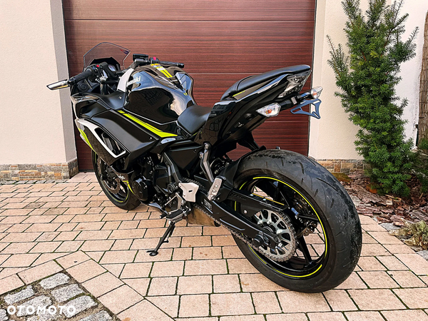 Kawasaki Ninja - 6