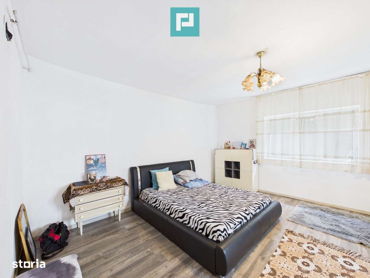 Casă cu 7 camere, teren generos in  Vladimirescu - Imagine principală: 2/9