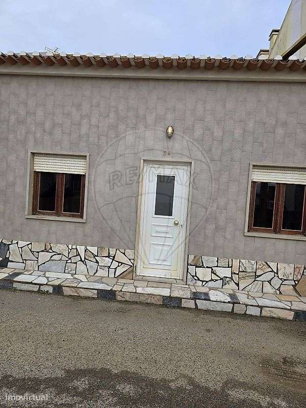 Moradia T2 para venda-9