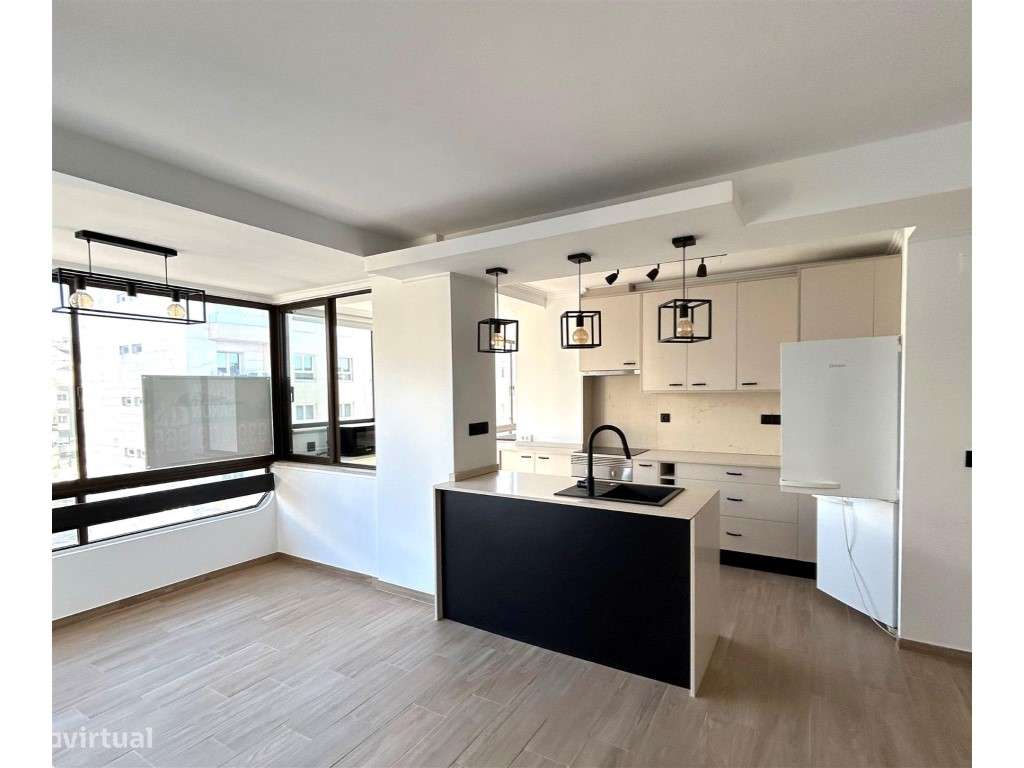 Apartamento T3 renovado - Grande imagem: 3/11