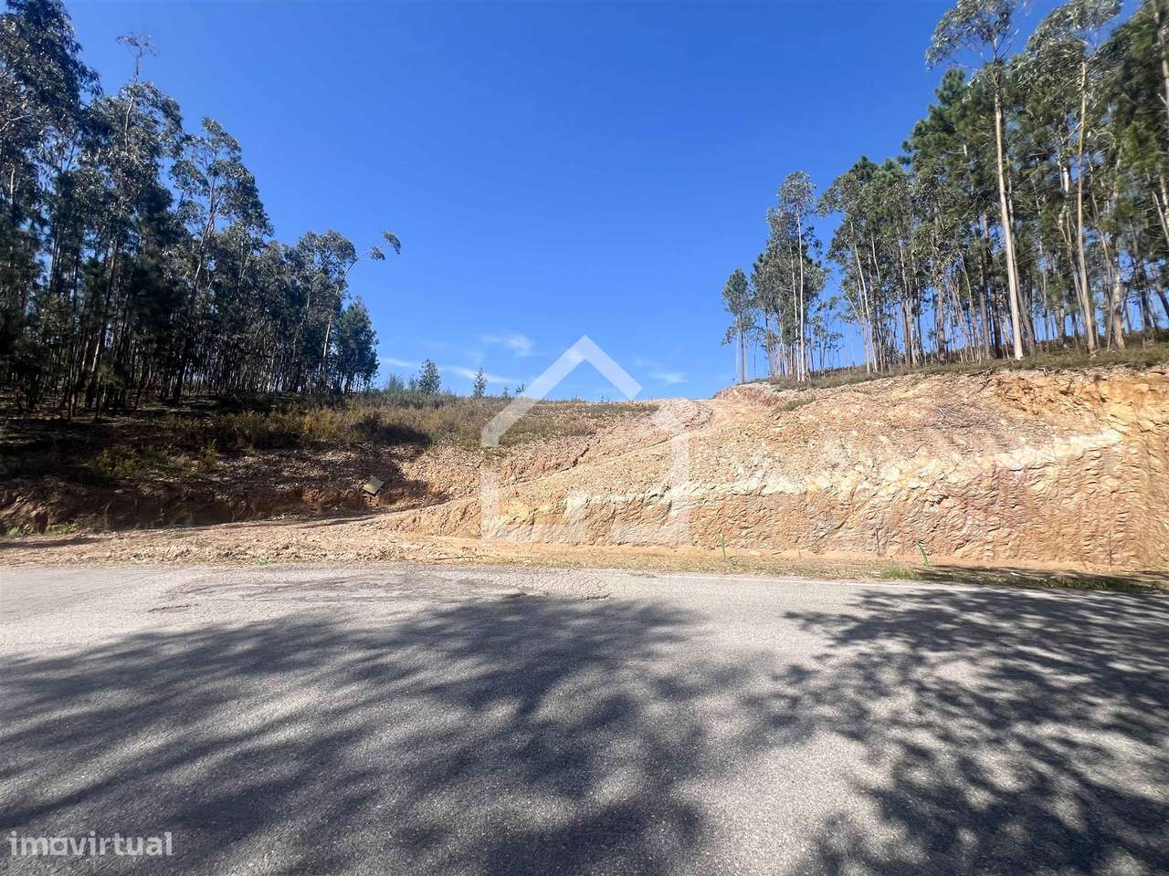 Terreno Canedo - Grande imagem: 4/8