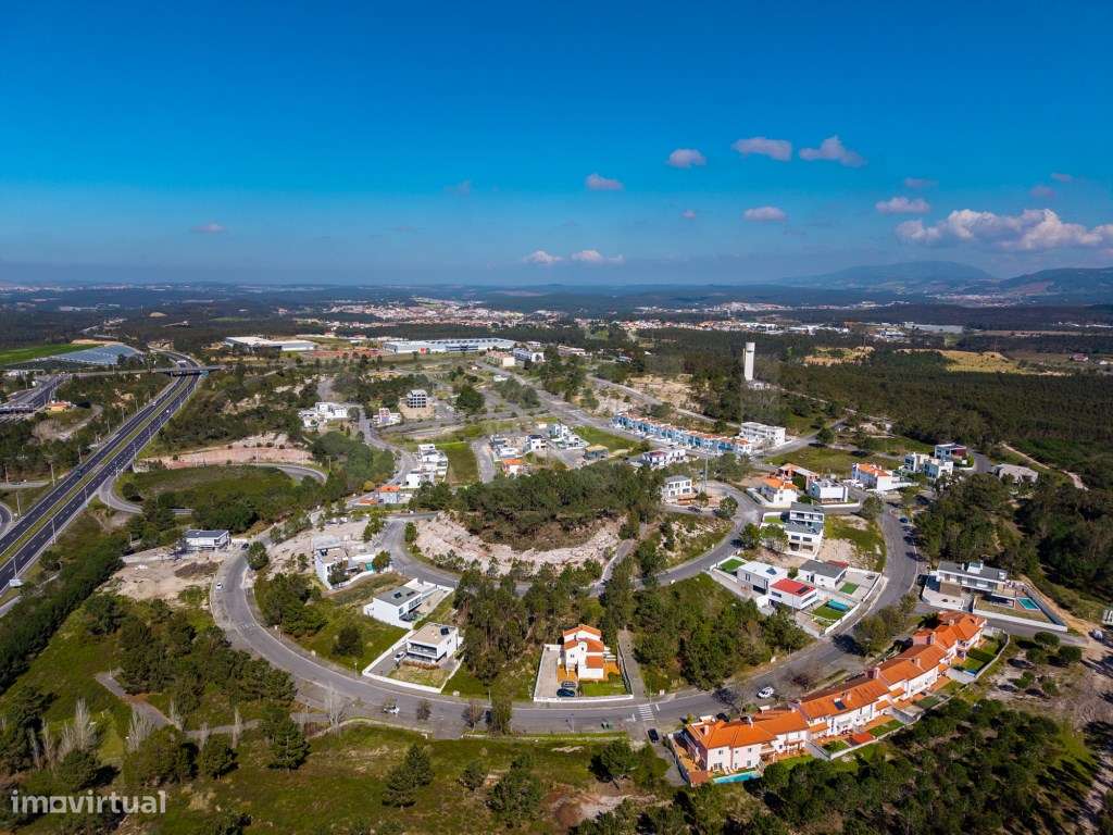Lote 235 para venda na Urbanização Portela da Villa, Torres Vedras-2