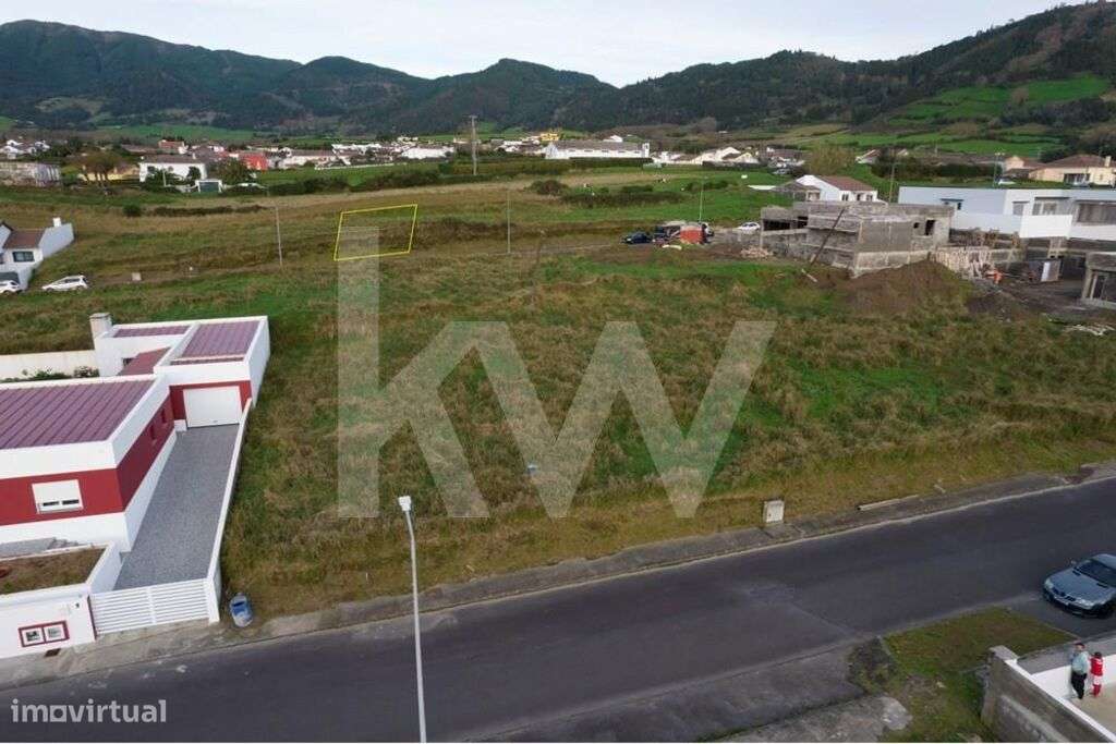 Lote para construção na Povoação, Ilha de São Miguel Açores - Grande imagem: 3/14