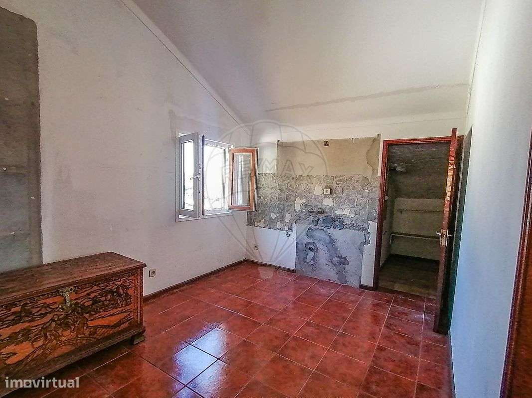 Moradia T5 para venda-16