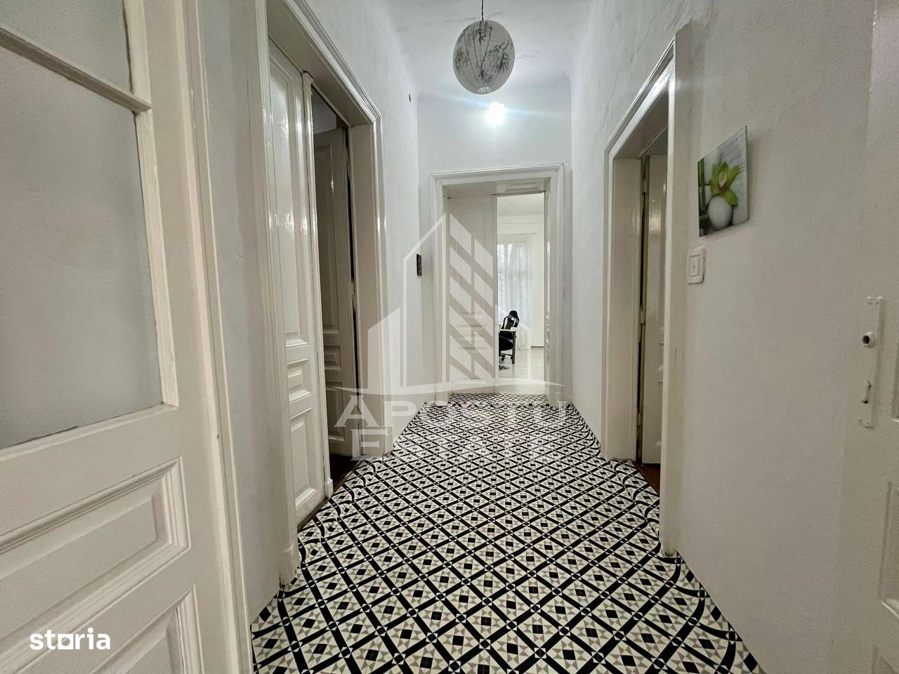 Apartament deosebit in cladire istorica, zona Piata Romanilor - Imagine principală: 5/14