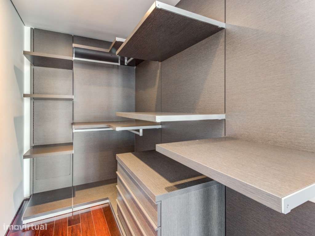 Apartamento T5 + 1 no Condomínio Jardins São Lourenço - Lisboa-14