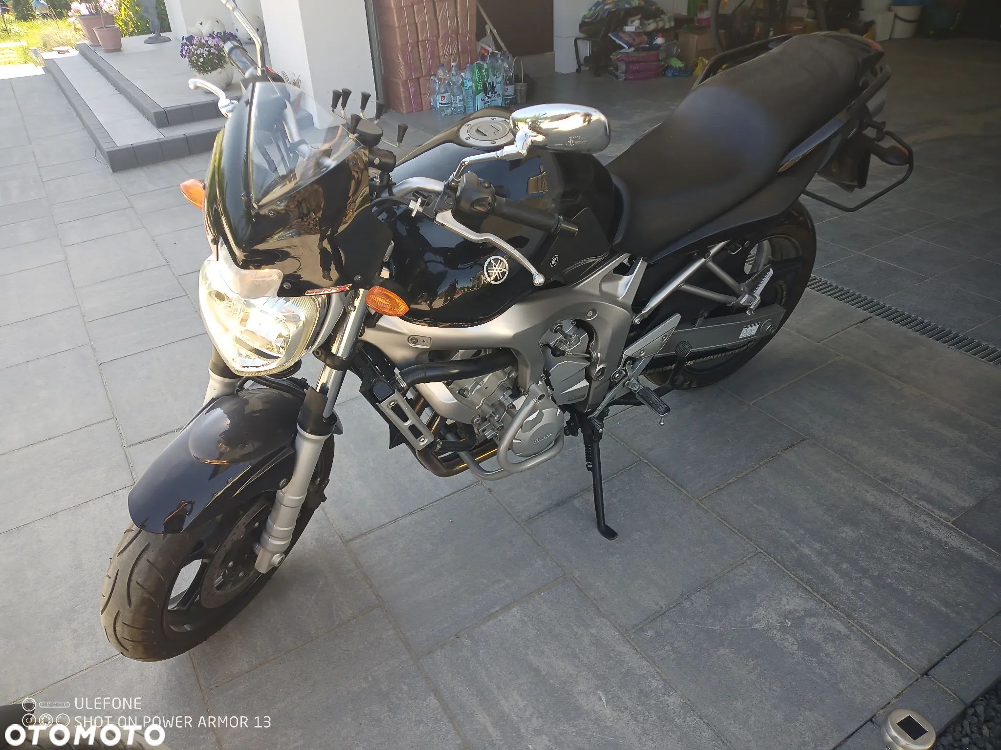 Yamaha FZ6 - 1