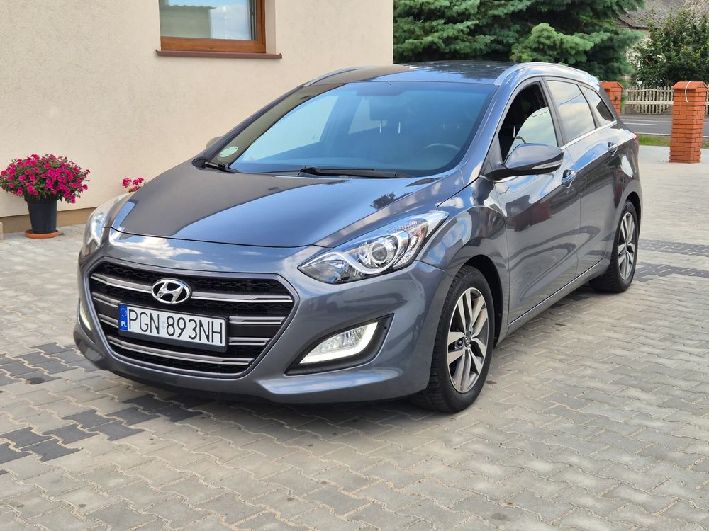 Hyundai i30 II (2012-2017) i30cw 1.6 CRDi Intro Edition 2016