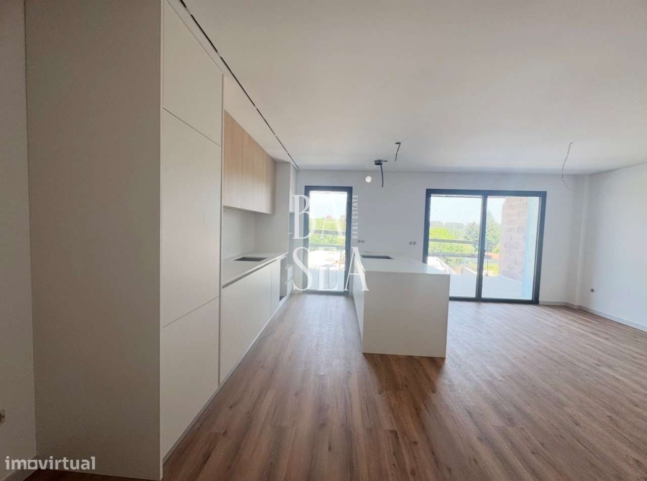 Apartamento T3 condomínio fechado  terraço em Celeiros Braga-5