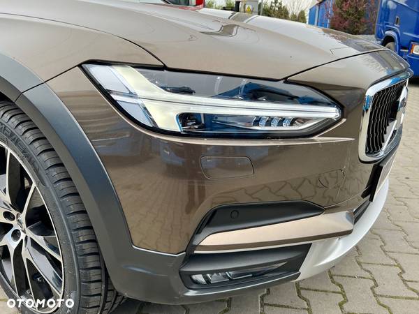 Volvo V90 D4 AWD Momentum Pro - 14