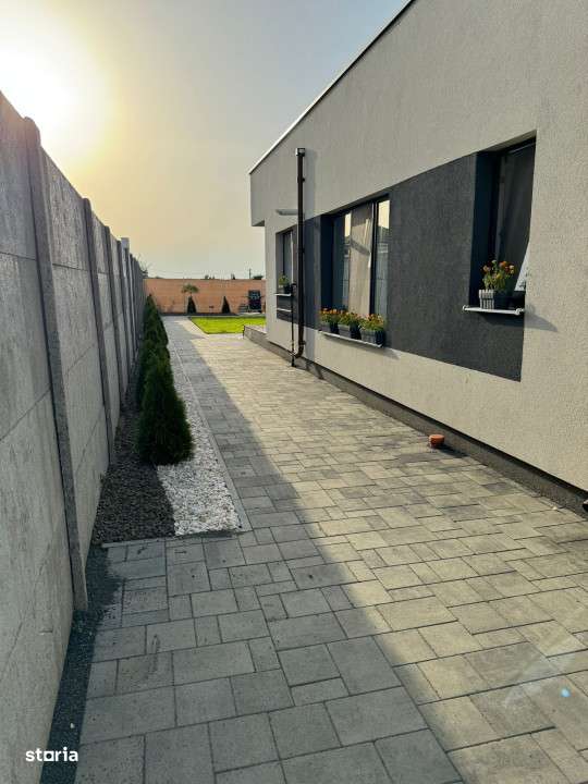 Duplex 3 camere, 77 mp utili, 370 mp teren - Dumbravita - Imagine principală: 3/9