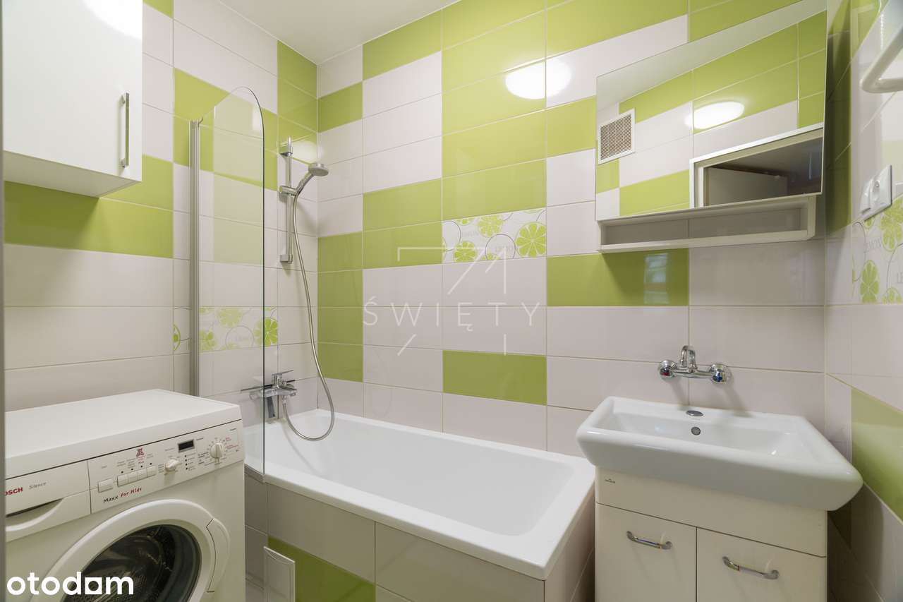 Lokalizacja, w której dobrze się mieszka :) 2 pokoje, loggia-13