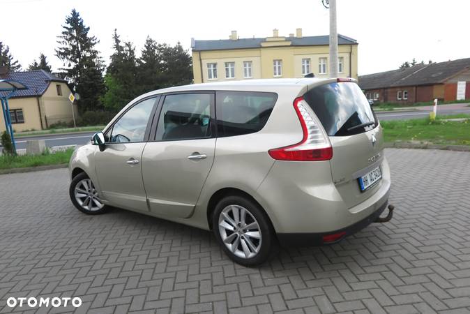 Renault Grand Scenic dCi 130 FAP Luxe - 8