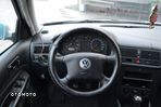 Volkswagen Golf - 5