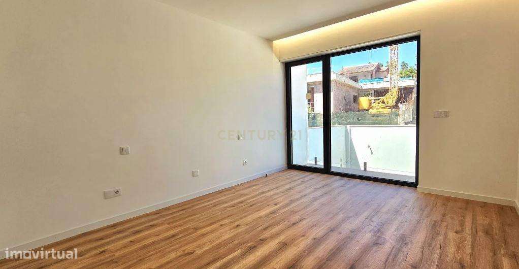 Moradia T3 em Palmeira de Faro Esposende-11