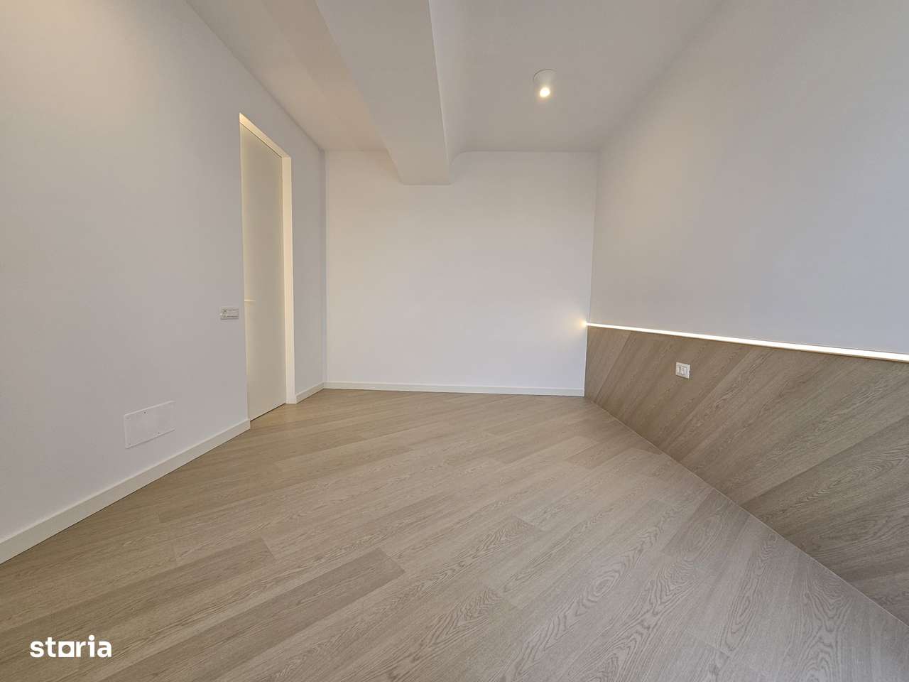 Apartament 2 camere Cortina North-5