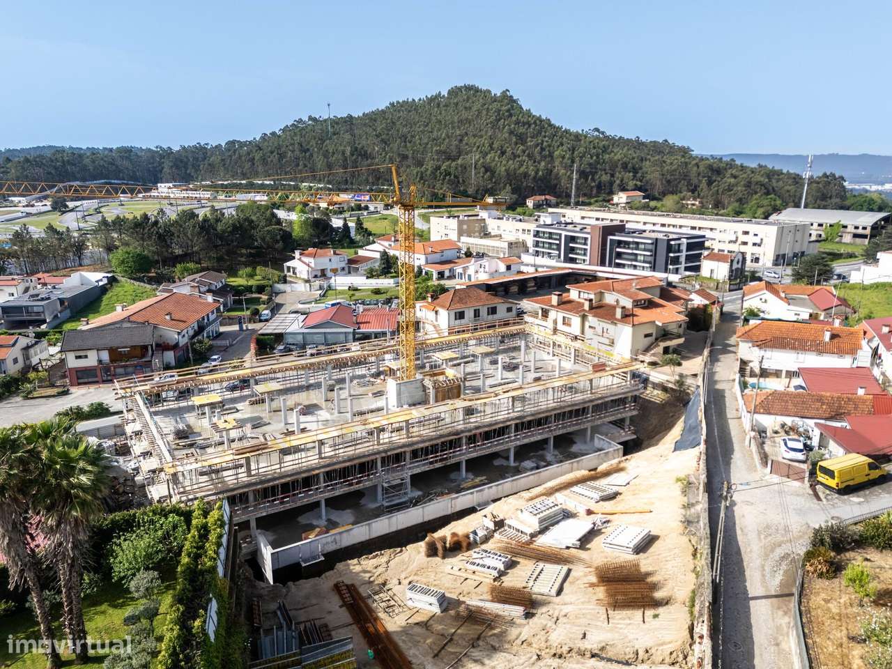 Apartamento T3 inserido no empreendimento Baltar 676, em Baltar – Pare-12