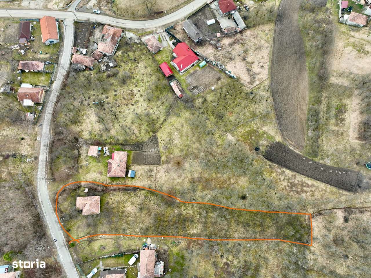 Teren de vanzare in sat Rediu comuna Aiton - Imagine principală: 5/7