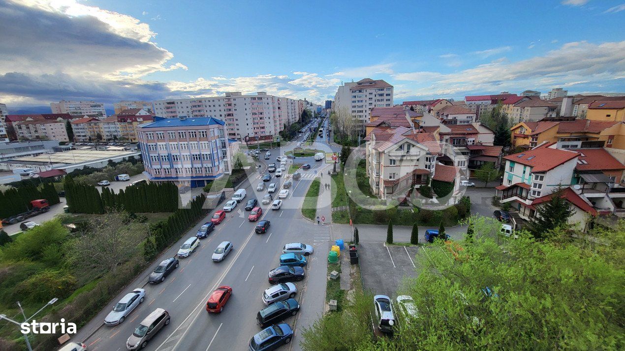 Apartament 3 camere etaj intermediar 2 balcoane Bd Mihai Viteazul