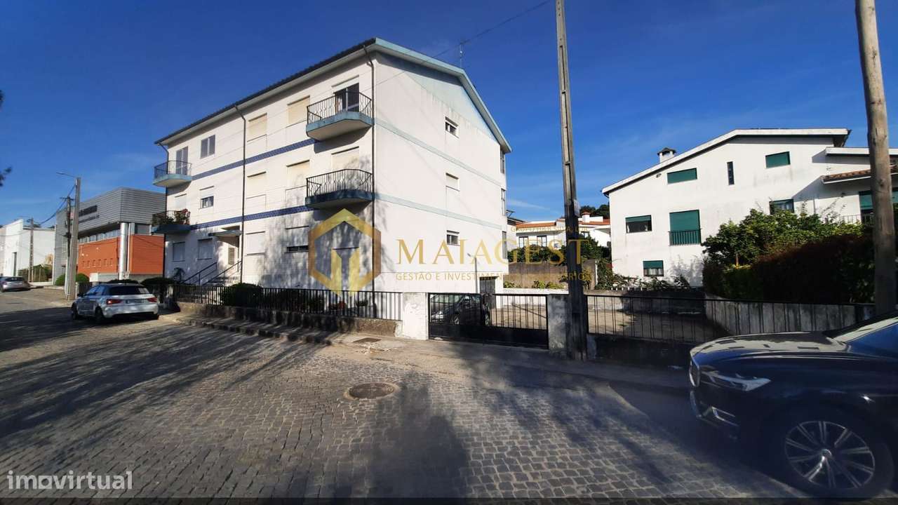 Apartamento T3 com 3 frentes e garagem junto à estação de Rio Tinto - Grande imagem: 2/25