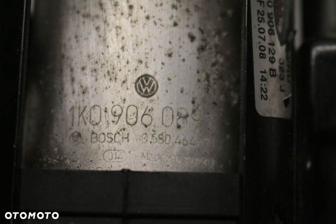 Pompa paliwa VW Passat B6 2.0 TDI - 4